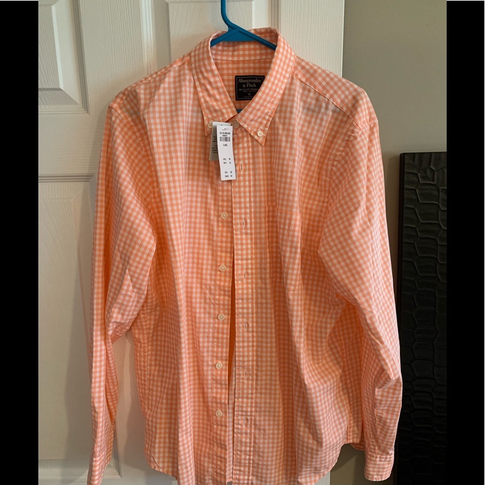 Abercrombie button down size XL
